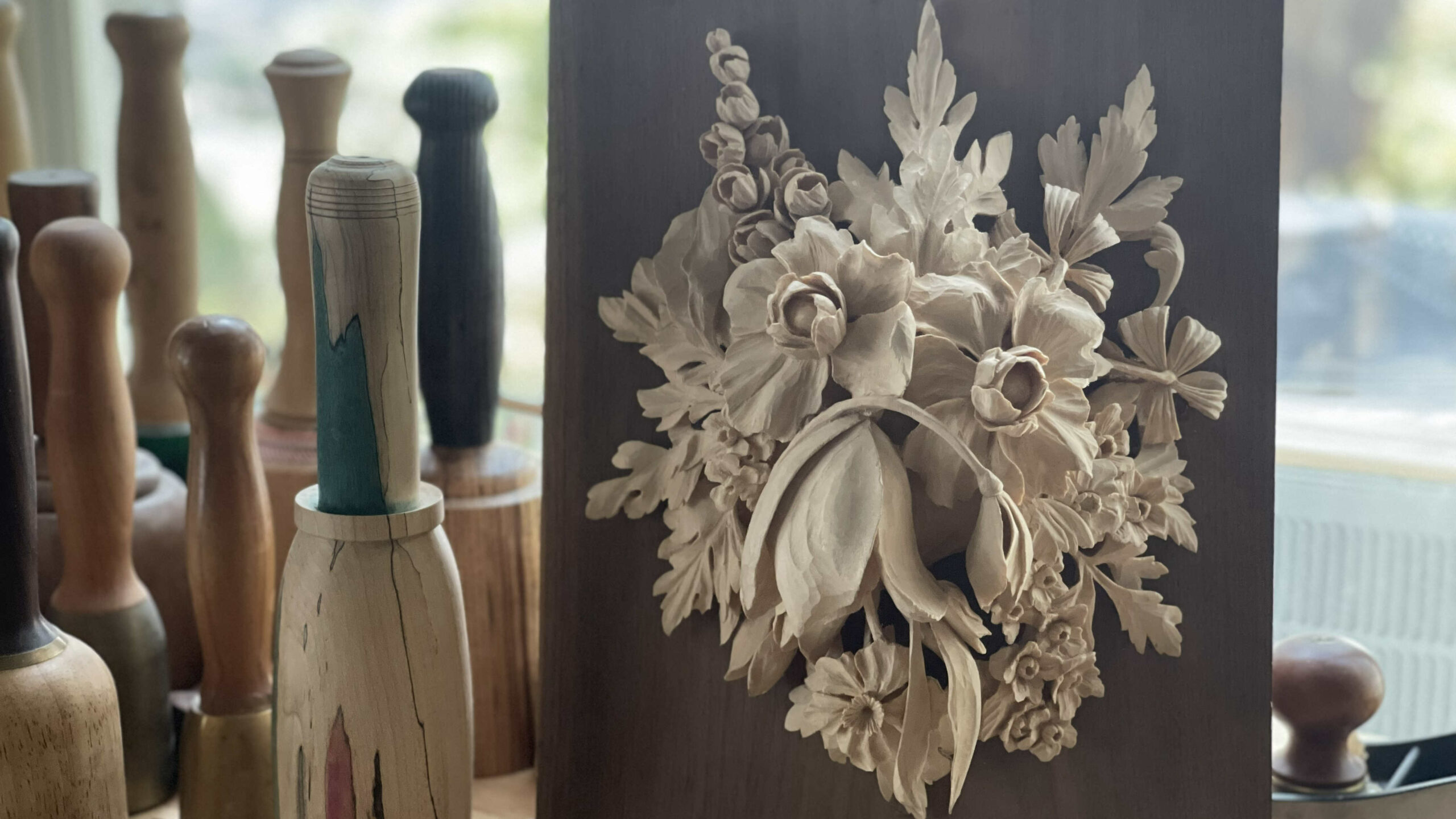 Explore the enchanting realm of Grinling Gibbons-style woodcarving with expert woodcarver Alexander Grabovetskiy in this comprehensive, in-person course held in Maine. Drawing inspiration from Gibbons' original designs and incorporating unique floral elements, this course teaches traditional woodcarving techniques using basswood, gouges, chisels, and veiners. Immerse yourself in 18 workshops, each featuring three in-depth lessons, and develop your skills to create intricate, nature-inspired woodcarvings. Enroll now and join the School of Woodcarving community to master this timeless art form under the guidance of a true expert.