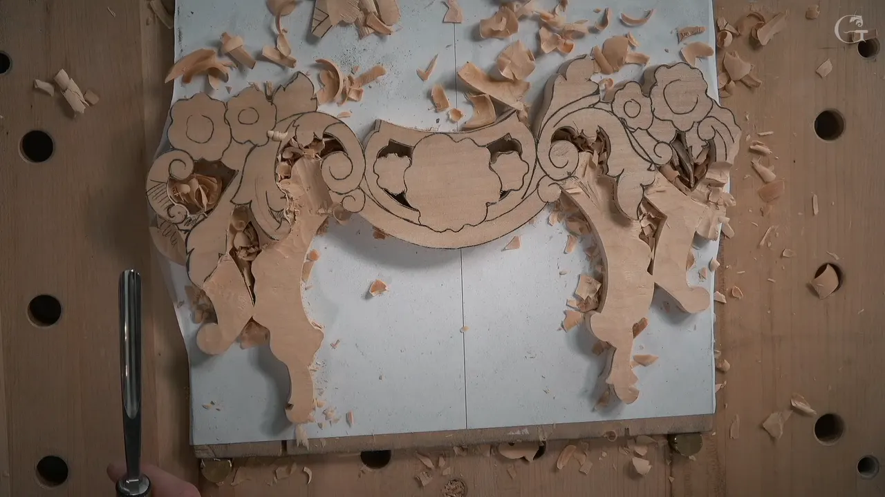 Whole panel seen from above with the background coming down around the future flowers